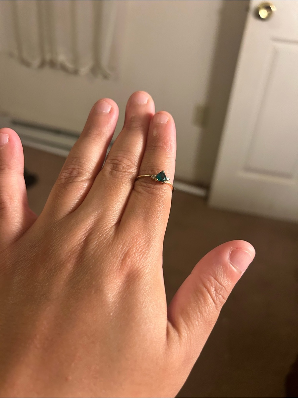 Elegant 14K Gold Ring with Teardrop Emerald Stone - Women Jewelry